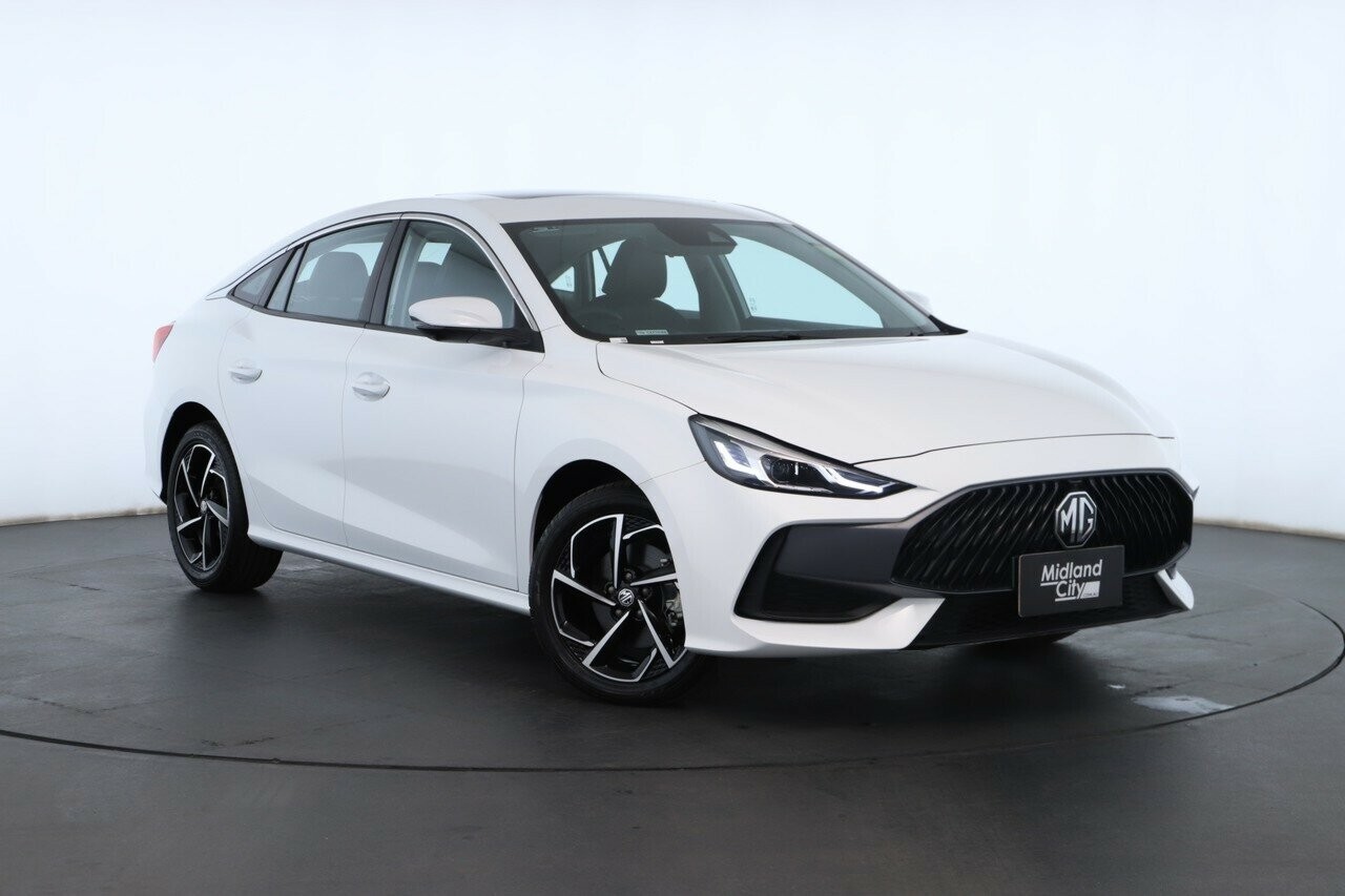 MG Mg5 image 1