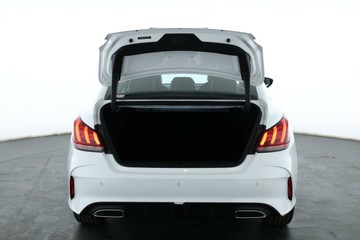 https://vehicle-cdn.autoleague.cloud/30351_61038815_14.jpg