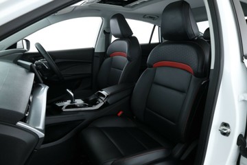 https://vehicle-cdn.autoleague.cloud/30351_61038815_29.jpg