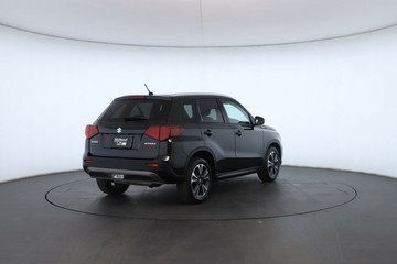 https://vehicle-cdn.autoleague.cloud/30351_61038836_16.jpg