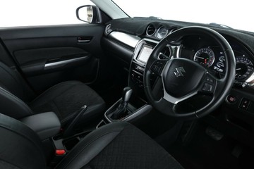 https://vehicle-cdn.autoleague.cloud/30351_61038836_19.jpg