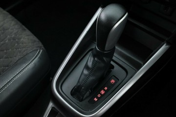 https://vehicle-cdn.autoleague.cloud/30351_61038836_27.jpg