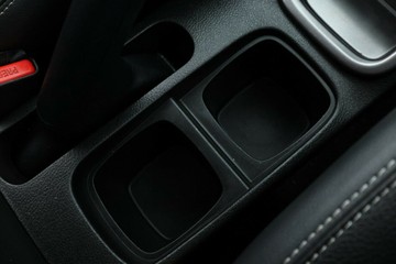 https://vehicle-cdn.autoleague.cloud/30351_61038836_28.jpg