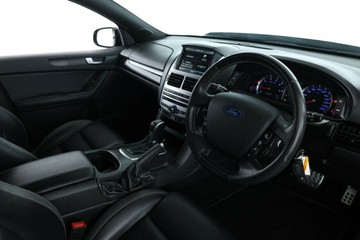 https://vehicle-cdn.autoleague.cloud/30351_61038872_16.jpg