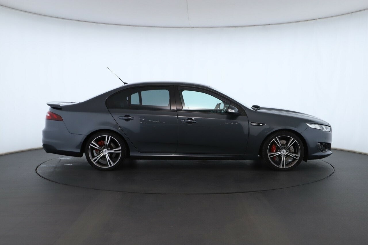 Ford Falcon image 3