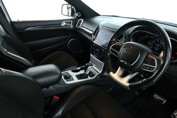 https://vehicle-cdn.autoleague.cloud/30351_61038902_20.jpg
