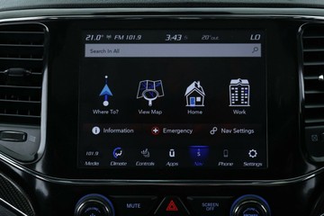 https://vehicle-cdn.autoleague.cloud/30351_61038902_25.jpg
