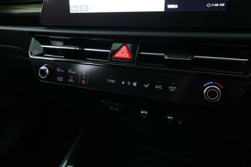 https://vehicle-cdn.autoleague.cloud/30351_61038935_27.jpg