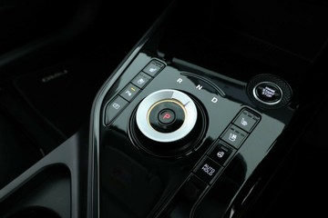 https://vehicle-cdn.autoleague.cloud/30351_61038935_28.jpg