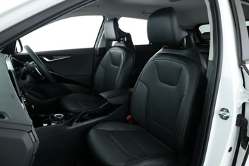 https://vehicle-cdn.autoleague.cloud/30351_61038935_31.jpg