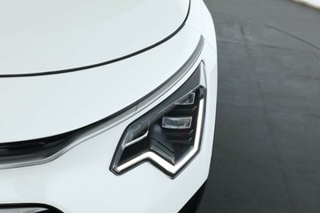 https://vehicle-cdn.autoleague.cloud/30351_61038935_9.jpg