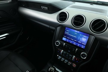 https://vehicle-cdn.autoleague.cloud/30351_61038939_21.jpg