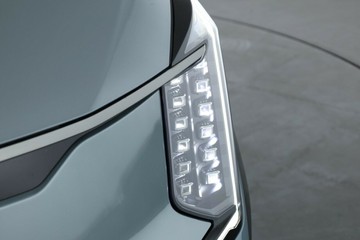https://vehicle-cdn.autoleague.cloud/30351_61039059_7.jpg