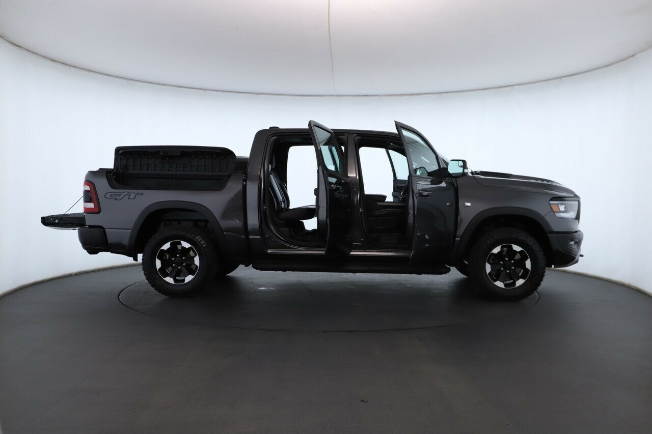 Ram 1500 image 2