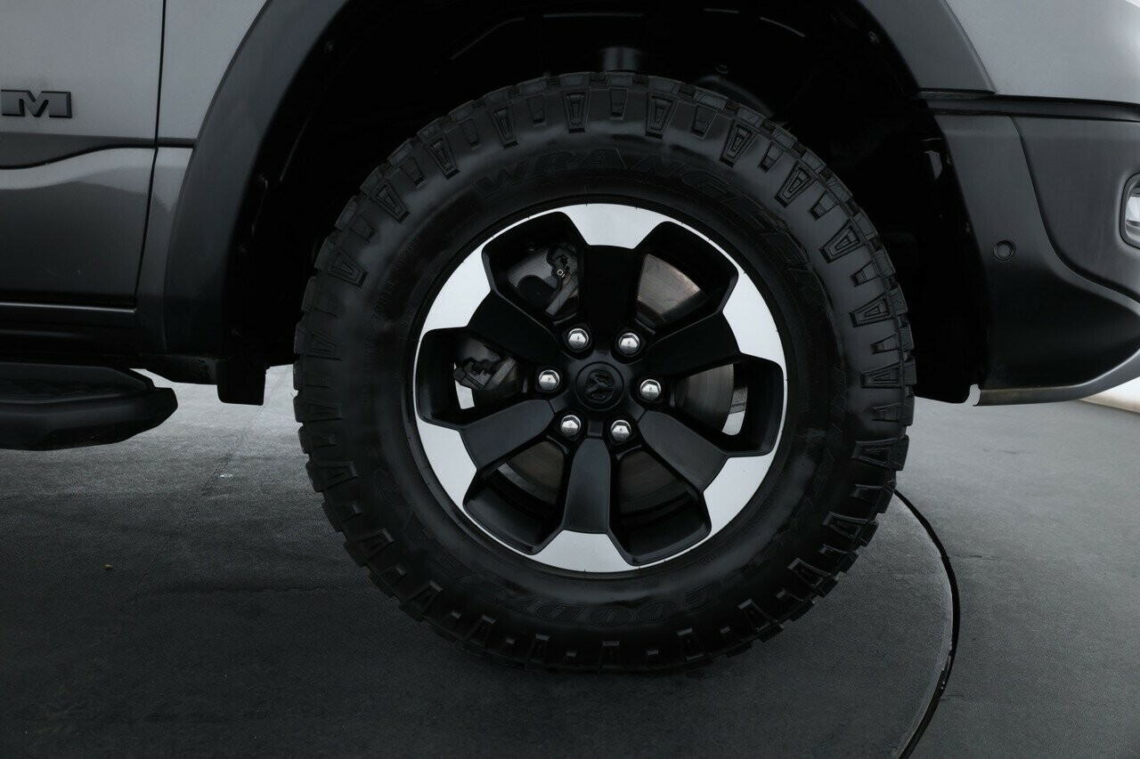 Ram 1500 image 4