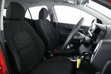 https://vehicle-cdn.autoleague.cloud/30351_61039076_19.jpg