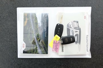 https://vehicle-cdn.autoleague.cloud/30351_61039076_36.jpg