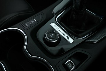 https://vehicle-cdn.autoleague.cloud/30351_61039085_26.jpg