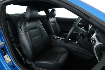 https://vehicle-cdn.autoleague.cloud/30351_61039108_18.jpg