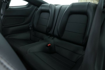 https://vehicle-cdn.autoleague.cloud/30351_61039108_33.jpg