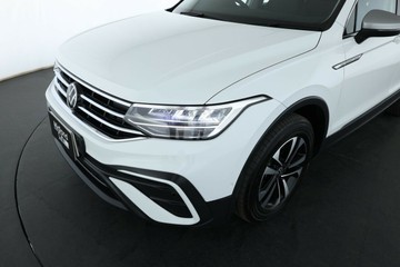 https://vehicle-cdn.autoleague.cloud/30351_61039124_10.jpg