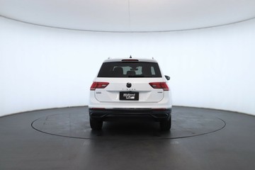 https://vehicle-cdn.autoleague.cloud/30351_61039124_14.jpg