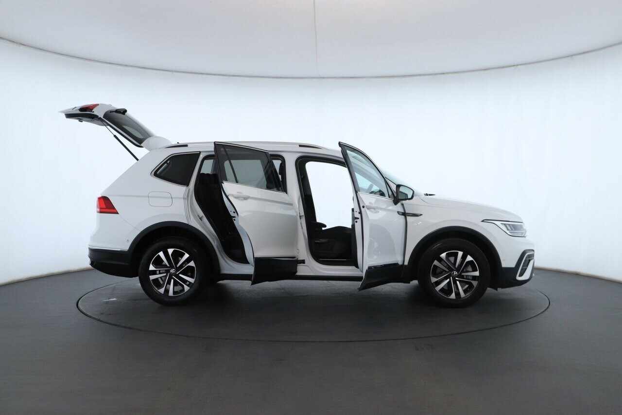 Volkswagen Tiguan image 2