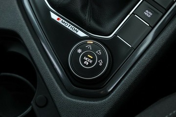 https://vehicle-cdn.autoleague.cloud/30351_61039124_30.jpg