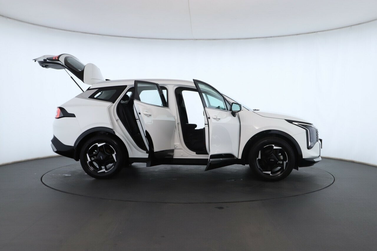 Kia Sportage image 2