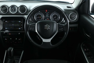 https://vehicle-cdn.autoleague.cloud/30351_61039155_21.jpg