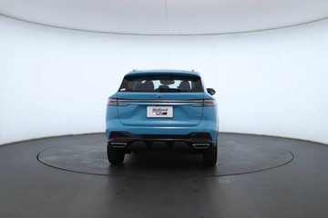 https://vehicle-cdn.autoleague.cloud/30351_61039174_13.jpg