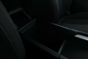 https://vehicle-cdn.autoleague.cloud/30351_61039174_28.jpg