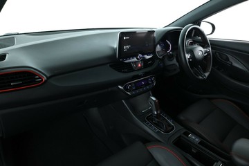 https://vehicle-cdn.autoleague.cloud/30351_61039175_29.jpg