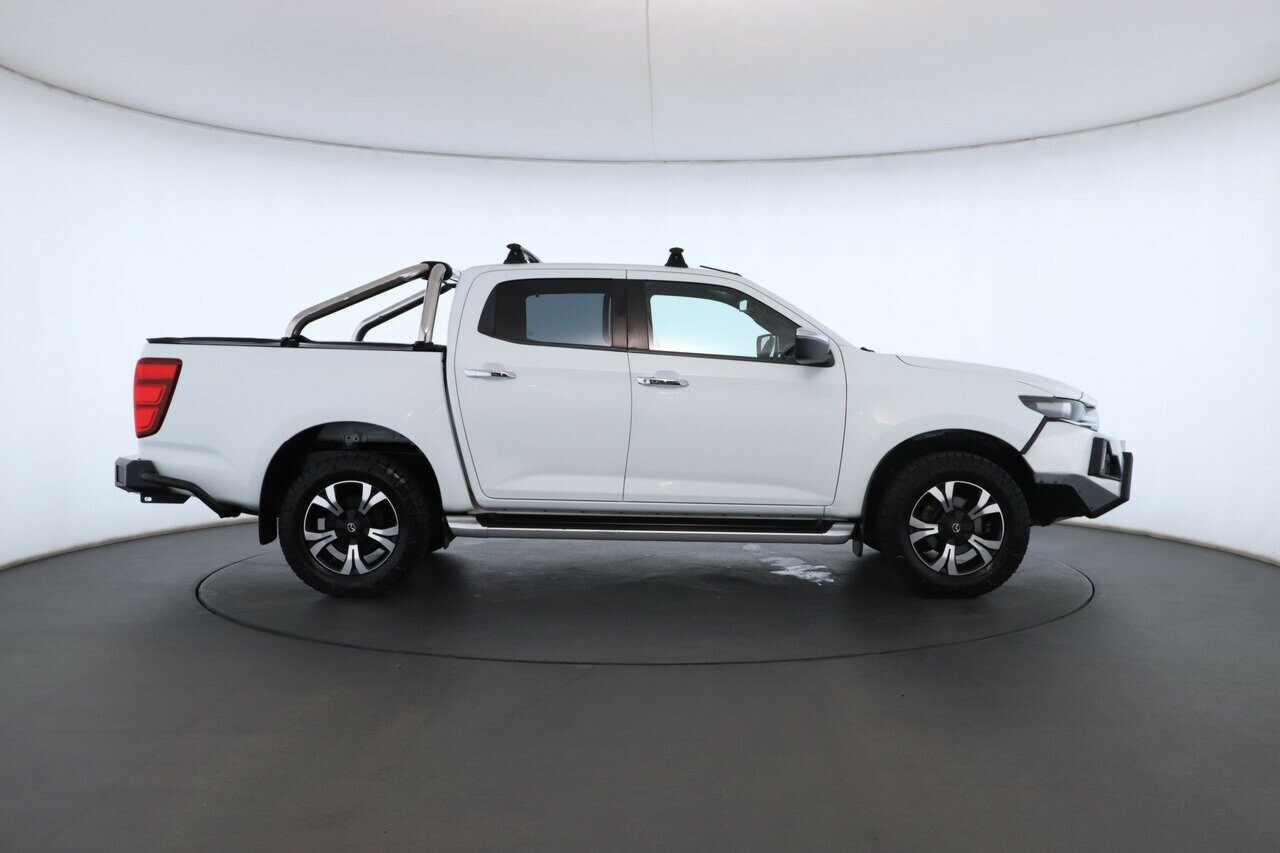 Mazda Bt-50 image 3