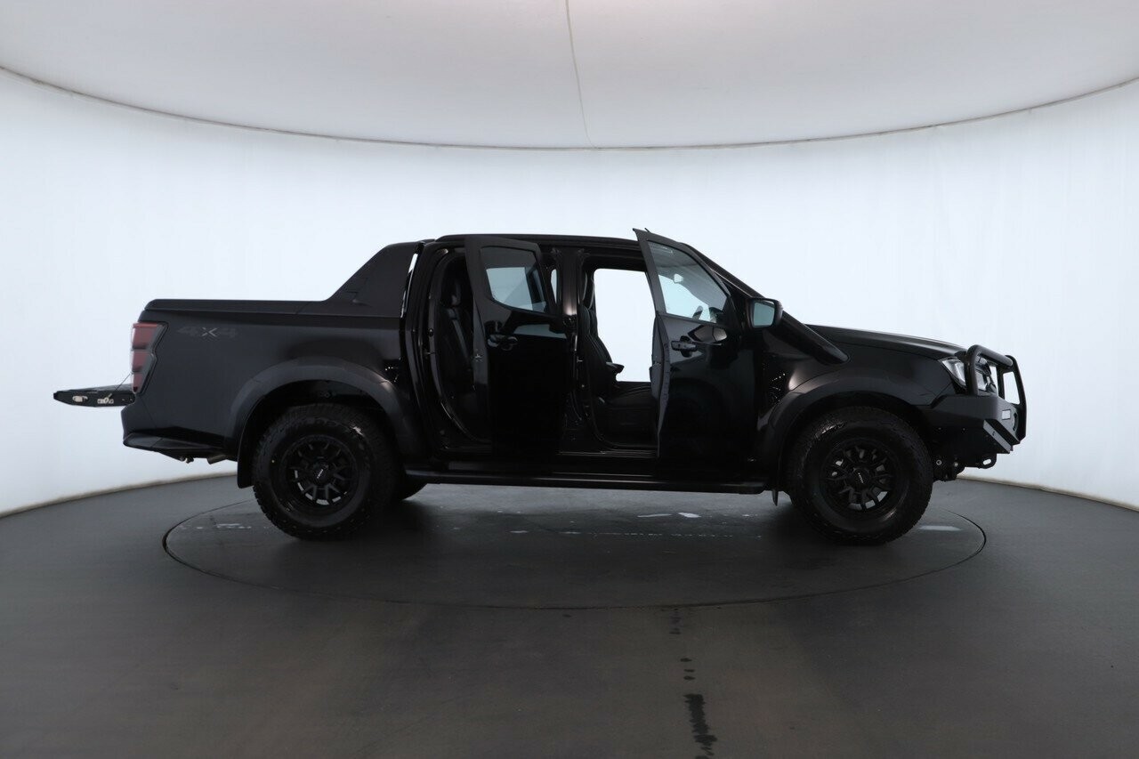 Isuzu D-max image 3
