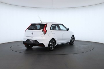 https://vehicle-cdn.autoleague.cloud/30351_61039250_17.jpg