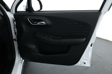 https://vehicle-cdn.autoleague.cloud/30351_61039250_18.jpg
