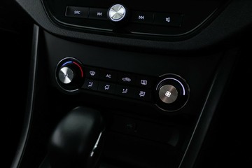 https://vehicle-cdn.autoleague.cloud/30351_61039250_27.jpg