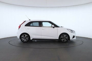 https://vehicle-cdn.autoleague.cloud/30351_61039250_3.jpg