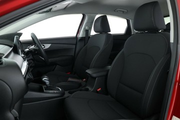 https://vehicle-cdn.autoleague.cloud/30351_61039361_27.jpg
