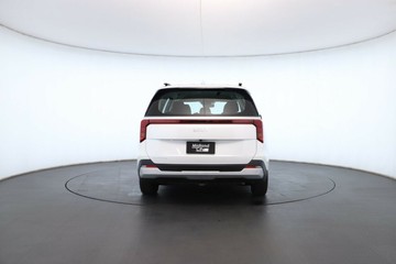 https://vehicle-cdn.autoleague.cloud/30351_61039482_13.jpg