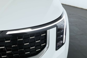 https://vehicle-cdn.autoleague.cloud/30351_61039482_8.jpg