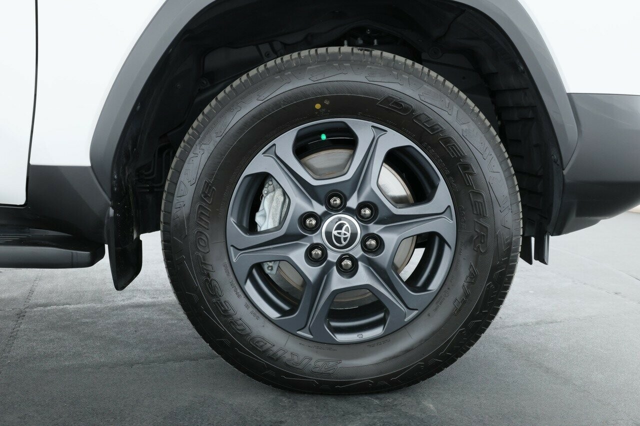 Toyota Landcruiser image 4