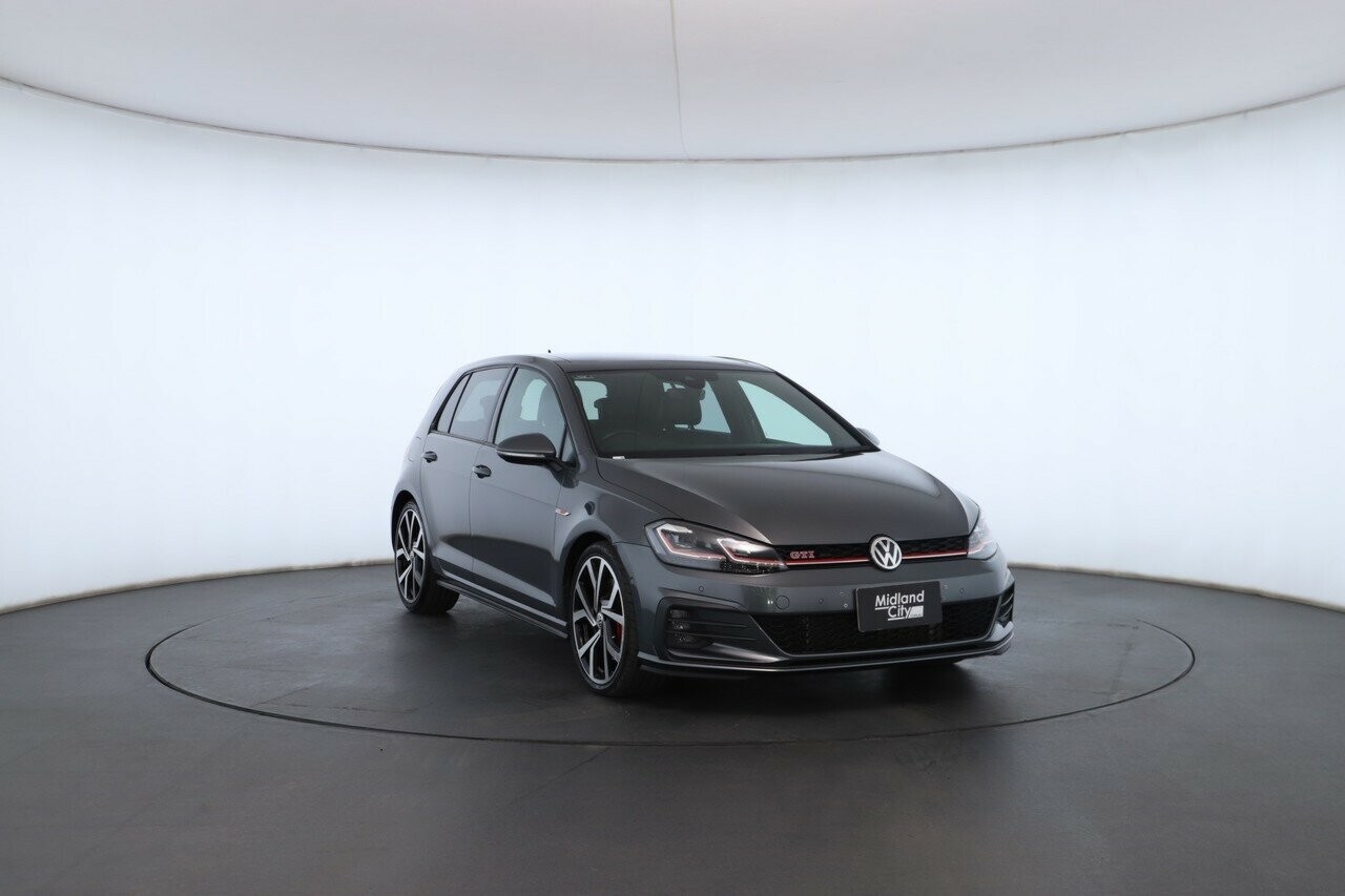 Volkswagen Golf image 4