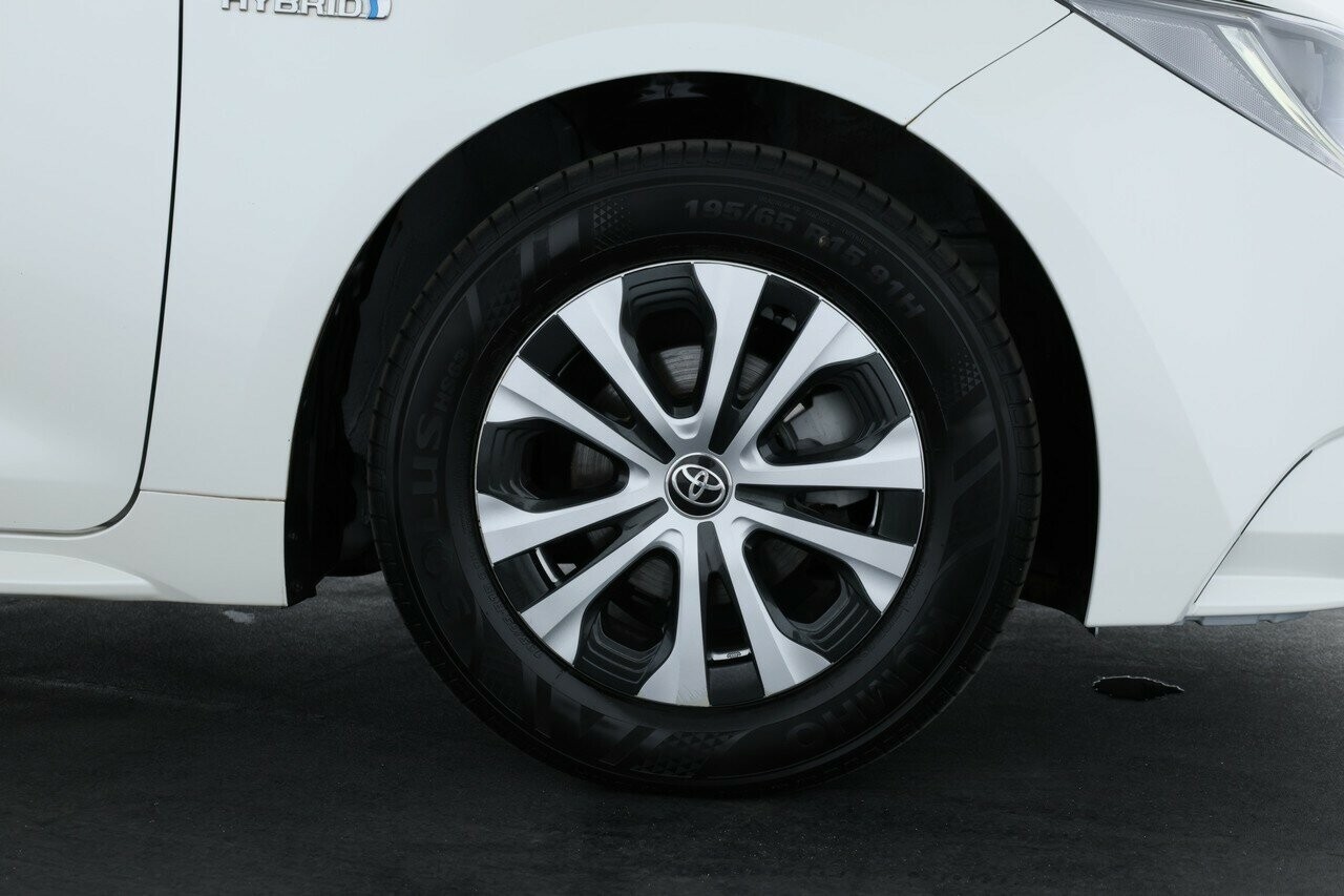 Toyota Corolla image 4