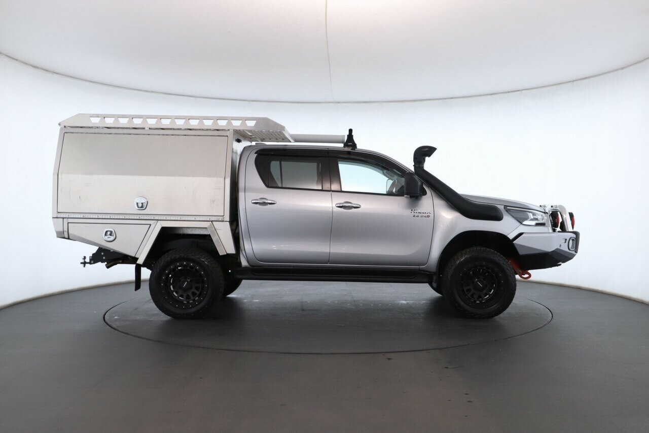 Toyota Hilux image 3