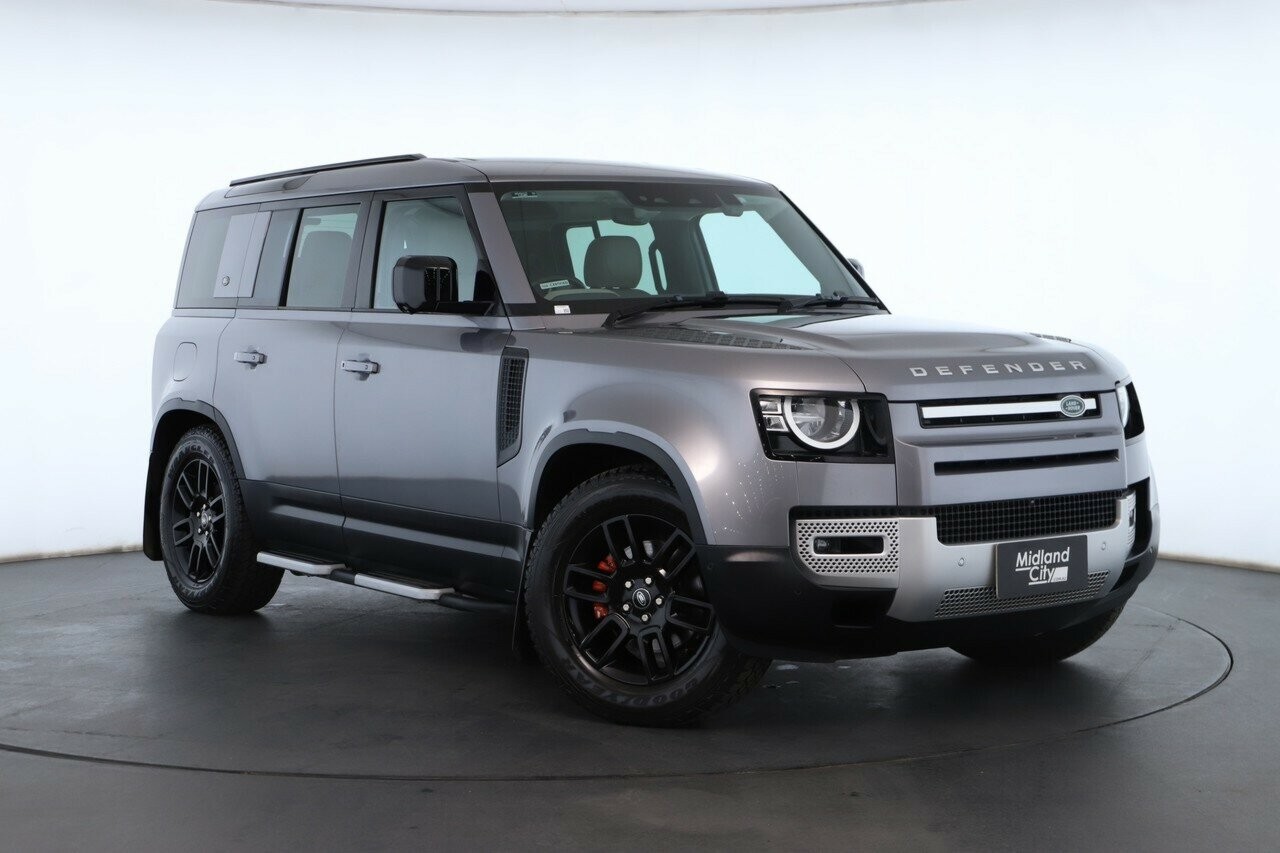 Land Rover Defender image 1