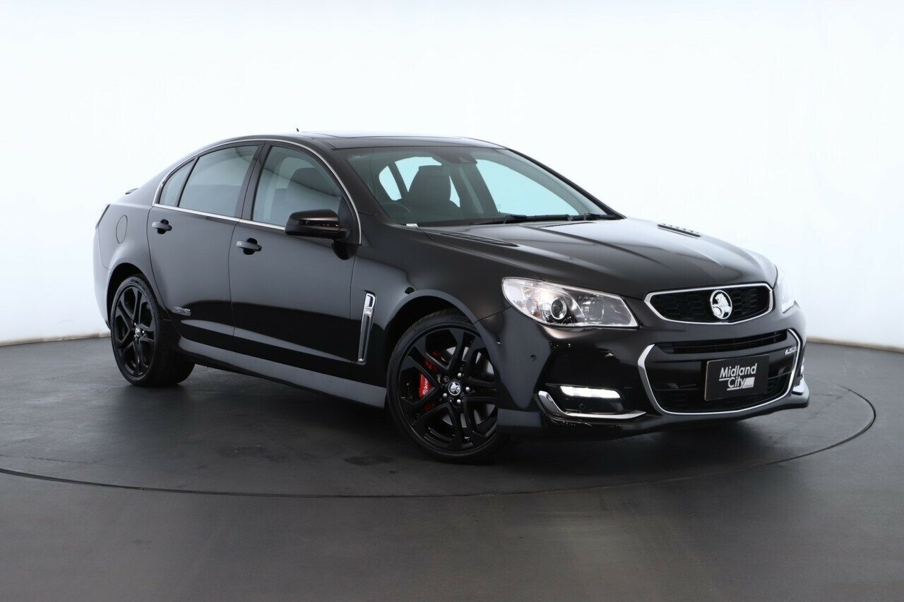 Holden Commodore image 1