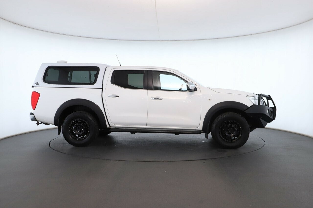 Nissan Navara image 3
