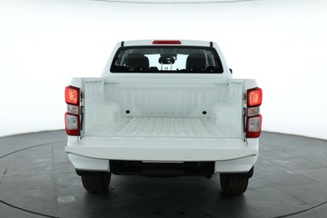https://vehicle-cdn.autoleague.cloud/30352_940836017_15.jpg